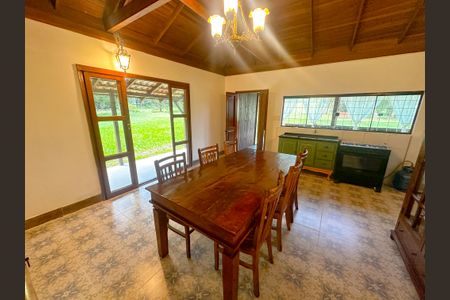 Casa para alugar com 130m², 1 quarto e 3 vagasSala 