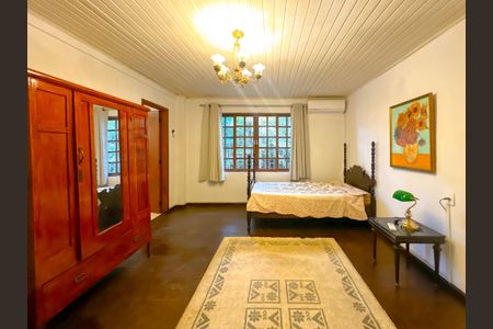 Casa para alugar com 130m², 1 quarto e 3 vagasSuíte