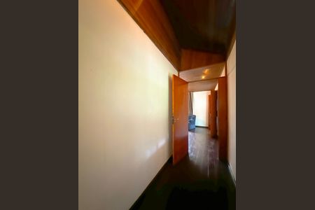 Casa para alugar com 130m², 1 quarto e 3 vagasCorredor