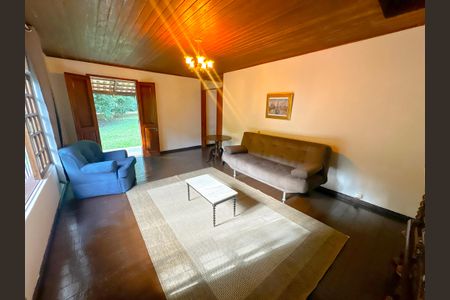 Casa para alugar com 130m², 1 quarto e 3 vagasSala 