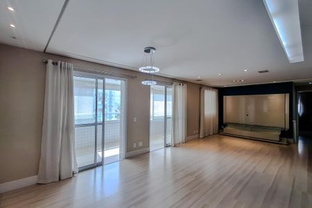 Sala de apartamento para alugar com 3 quartos, 136m² em Vila Dom Pedro I, São Paulo