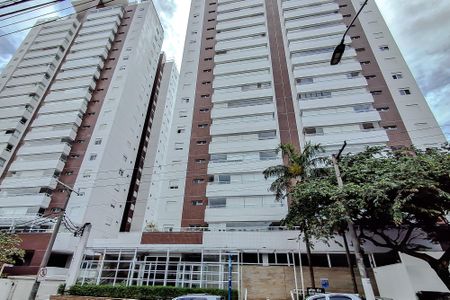 Apartamento à venda com 136m², 3 quartos e 2 vagasFachada - Plaquinha