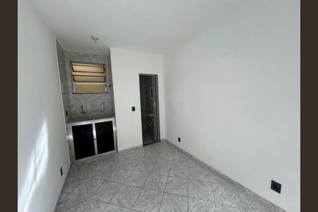 Sala/Quarto/Cozinha de kitnet/studio para alugar com 1 quarto, 15m² em Engenho de Dentro, Rio de Janeiro