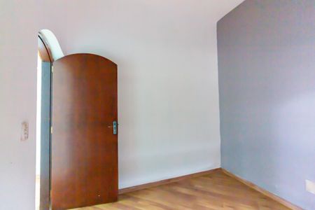 Quarto  de casa para alugar com 2 quartos, 180m² em Presidente Altino, Osasco