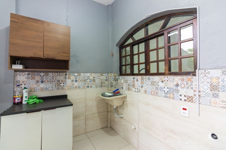 Casa para alugar com 180m², 2 quartos e 4 vagasÁrea de Serviço 