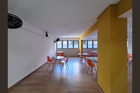 Studio para alugar com 25m², 1 quarto e sem vaga Studio para alugar com 25m², 1 quarto e sem vagaÁrea comum - Salão de festas