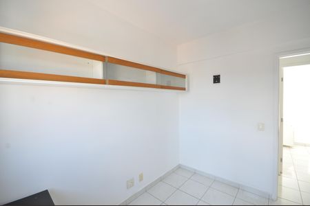 Apartamento à venda com 55m², 3 quartos e 1 vagaQuarto 2