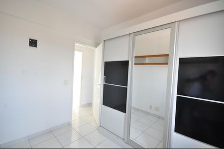 Apartamento à venda com 55m², 3 quartos e 1 vagaQuarto 2