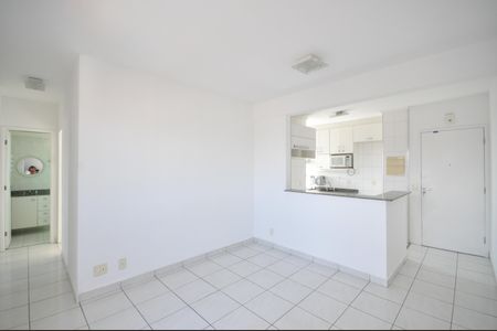 Sala de apartamento para alugar com 3 quartos, 55m² em Vila Mazzei, São Paulo