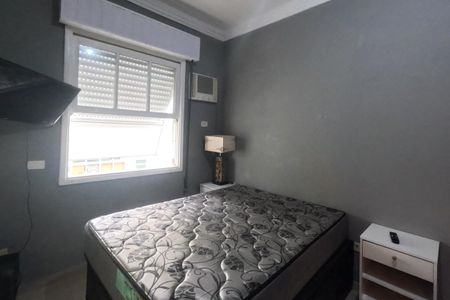 Quarto de kitnet/studio para alugar com 1 quarto, 25m² em Pompéia, Santos