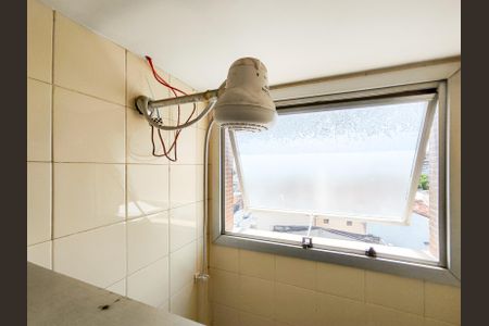 Apartamento à venda com 57m², 2 quartos e 1 vagaBanheiro Social