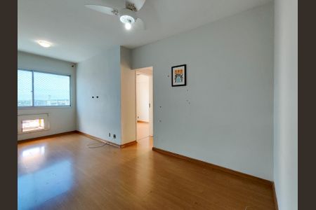 Apartamento à venda com 57m², 2 quartos e 1 vagaSala