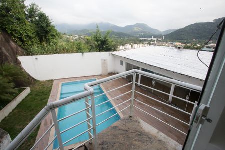 Vista da Sala de casa para alugar com 3 quartos, 360m² em Taquara, Rio de Janeiro