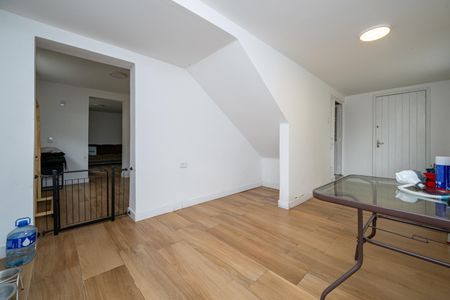 Casa à venda com 303m², 3 quartos e 3 vagasCozinha