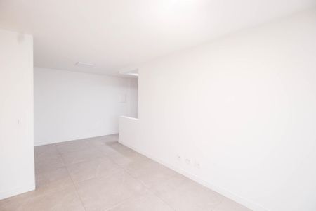 Apartamento para alugar com 92m², 3 quartos e 2 vagasSala