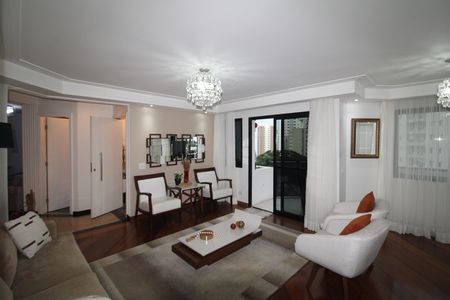 Apartamento à venda com 4 quartos, 216m² em Santana, São Paulo