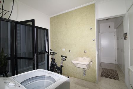 Área de Serviço de apartamento à venda com 4 quartos, 216m² em Santana, São Paulo