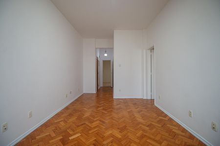 Sala de apartamento para alugar com 2 quartos, 87m² em Tijuca, Rio de Janeiro