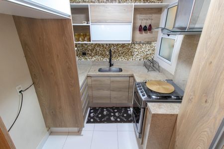 Casa de condomínio à venda com 131m², 2 quartos e 2 vagas Casa de condomínio à venda com 131m², 2 quartos e 2 vagasCozinha