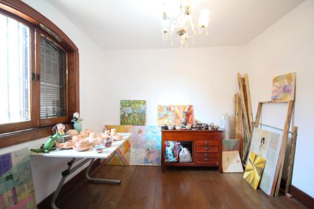 Casa à venda com 461m², 4 quartos e 2 vagasQuarto 2