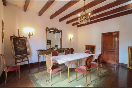 Casa à venda com 461m², 4 quartos e 2 vagasCopa