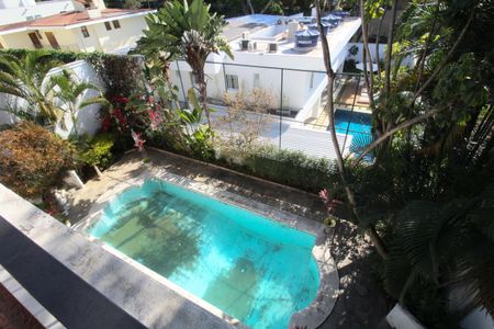 Casa à venda com 461m², 4 quartos e 2 vagasSuíte 2