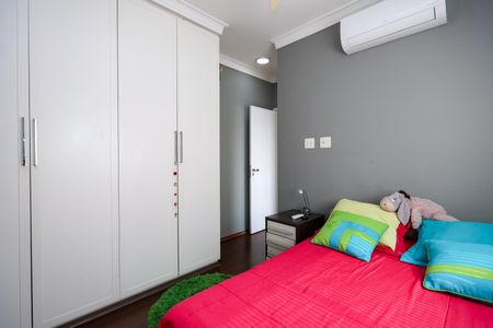 Apartamento à venda com 162m², 3 quartos e 3 vagasSuíte 2