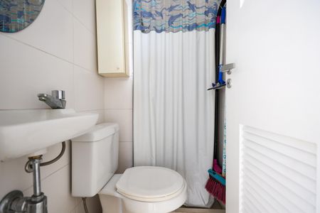 Apartamento à venda com 162m², 3 quartos e 3 vagasBanheiro de Serviço