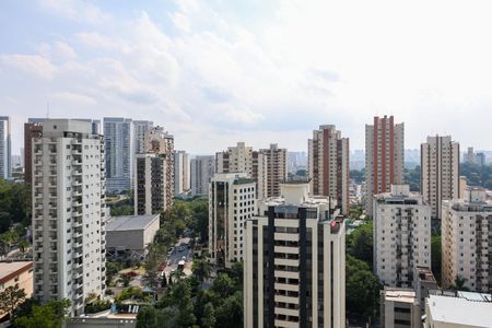 Apartamento à venda com 162m², 3 quartos e 3 vagasVista da Suíte 2
