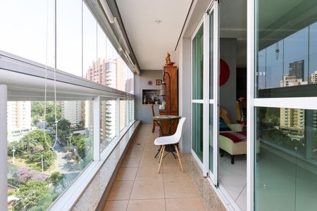 Apartamento à venda com 162m², 3 quartos e 3 vagasVaranda da Sala