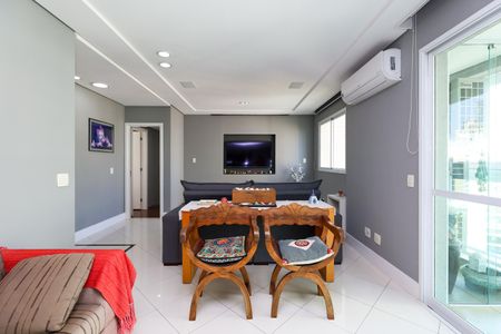 Apartamento à venda com 162m², 3 quartos e 3 vagasSala