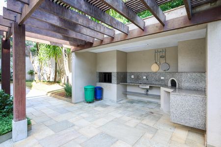 Apartamento à venda com 162m², 3 quartos e 3 vagasÁrea comum - Churrasqueira