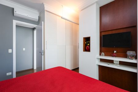 Apartamento à venda com 162m², 3 quartos e 3 vagasSuíte 1