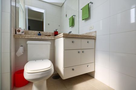Apartamento à venda com 162m², 3 quartos e 3 vagasBanheiro da Suíte 3
