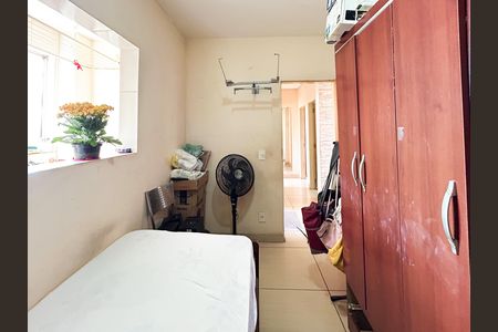 Apartamento à venda com 2 quartos, 70m² em Califórnia, Belo Horizonte
