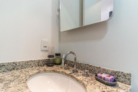 Apartamento para alugar com 54m², 1 quarto e sem vaga Apartamento para alugar com 54m², 1 quarto e sem vagaBanheiro