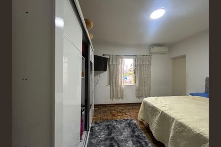 Casa para alugar com 180m², 5 quartos e 2 vagasSuíte - Casa 1