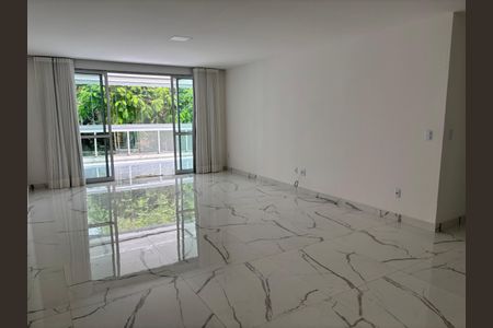Sala de apartamento para alugar com 4 quartos, 216m² em Recreio dos Bandeirantes, Rio de Janeiro