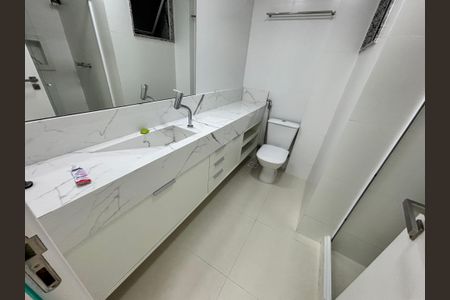 Apartamento para alugar com 216m², 4 quartos e 4 vagasBanheiro Suíte 4