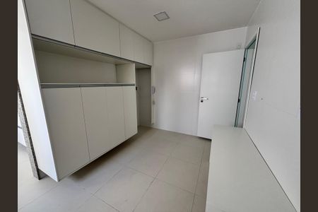 Apartamento para alugar com 216m², 4 quartos e 4 vagasCozinha