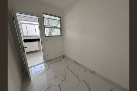 Apartamento para alugar com 216m², 4 quartos e 4 vagasQuarto de Serviço
