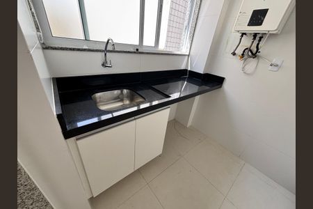 Apartamento para alugar com 216m², 4 quartos e 4 vagasÁrea de Serviço