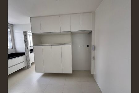 Apartamento para alugar com 216m², 4 quartos e 4 vagasCozinha