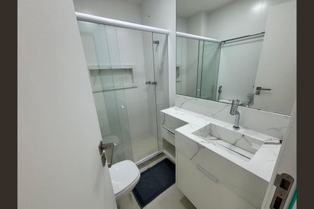 Apartamento para alugar com 216m², 4 quartos e 4 vagasBanheiro Suíte 2