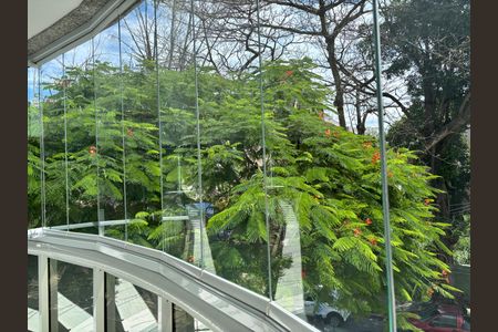 Apartamento para alugar com 216m², 4 quartos e 4 vagasVaranda