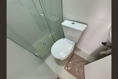 Apartamento para alugar com 216m², 4 quartos e 4 vagasBanheiro de serviço