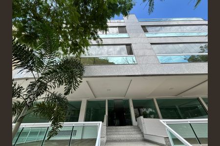 Apartamento para alugar com 216m², 4 quartos e 4 vagasFachada