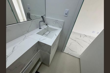 Apartamento para alugar com 216m², 4 quartos e 4 vagasBanheiro Suíte 2