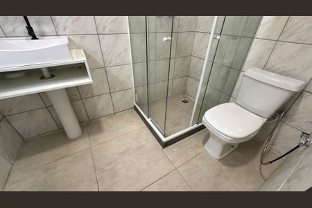 Casa de condomínio à venda com 150m², 2 quartos e 1 vagaBanheiro Social