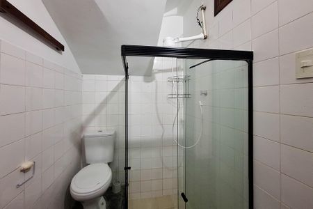 Casa de condomínio para alugar com 130m², 3 quartos e 2 vagasBanheiro social 2
